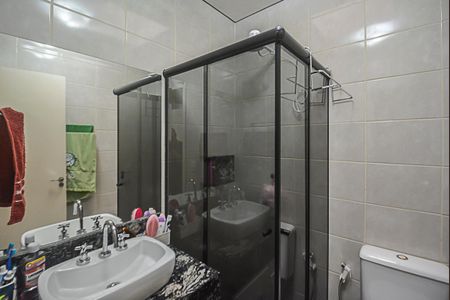 Casa de condomínio para alugar com 97m², 3 quartos e 2 vagasBanheiro