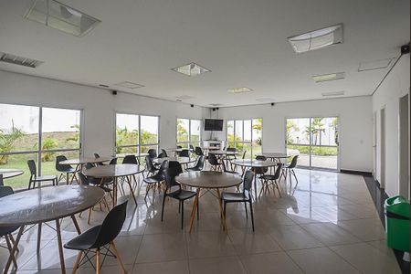 Casa de condomínio para alugar com 97m², 3 quartos e 2 vagasÁrea comum - Salão de festas