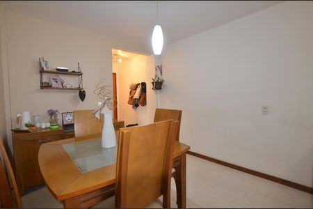 Apartamento à venda com 55m², 2 quartos e 1 vagaSala