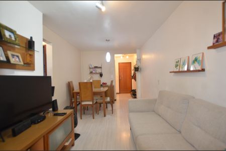 Apartamento à venda com 55m², 2 quartos e 1 vagaSala
