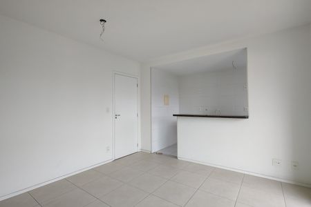 Sala de apartamento para alugar com 2 quartos, 59m² em Taquara, Rio de Janeiro