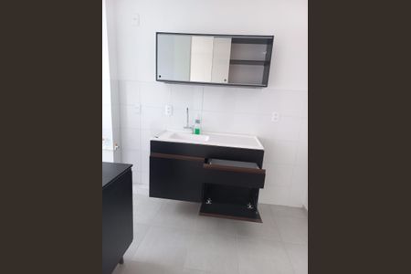 Cozinha de apartamento para alugar com 2 quartos, 44m² em Vila Satúrnia, Campinas