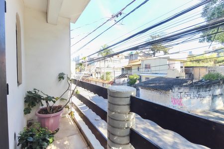 Casa à venda com 125m², 4 quartos e 2 vagasVaranda Quarto 3 - Suíte