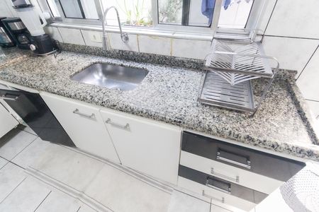 Casa à venda com 125m², 4 quartos e 2 vagasCozinha