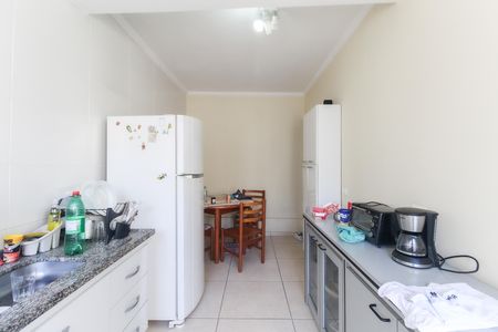 Casa à venda com 125m², 4 quartos e 2 vagasCozinha Casa 2