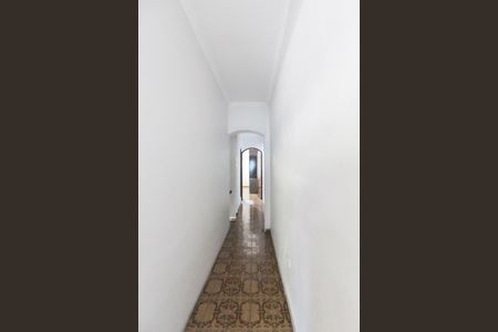Casa à venda com 125m², 4 quartos e 2 vagasCorredor