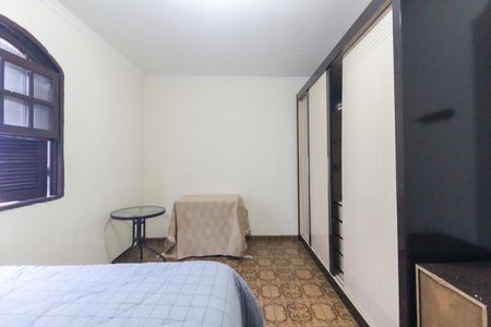 Casa à venda com 125m², 4 quartos e 2 vagasQuarto 1