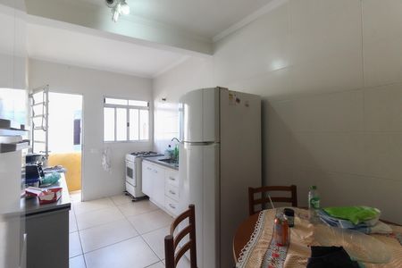Casa à venda com 125m², 4 quartos e 2 vagasCozinha Casa 2