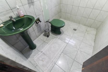 Casa à venda com 125m², 4 quartos e 2 vagasBanheiro Social