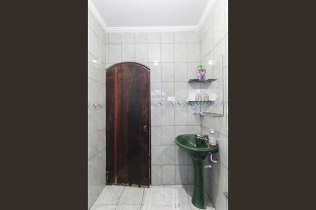 Casa à venda com 125m², 4 quartos e 2 vagasBanheiro Social