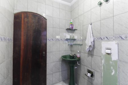 Casa à venda com 125m², 4 quartos e 2 vagasBanheiro Social