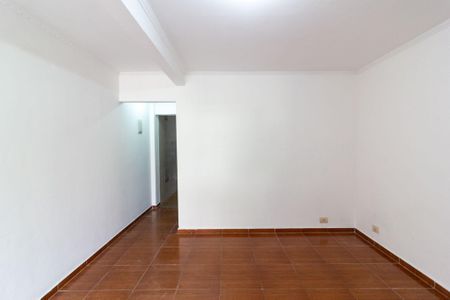 Sala de Estar de casa para alugar com 2 quartos, 70m² em Pedreira, São Paulo