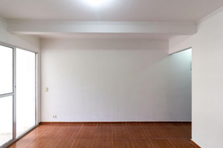 Sala de Estar de casa para alugar com 2 quartos, 70m² em Pedreira, São Paulo