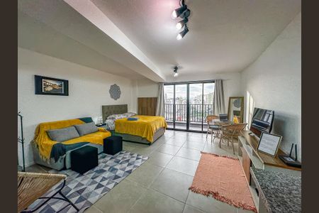 Kitnet/Studio para alugar com 1 quarto, 40m² em Centro, Rio de Janeiro