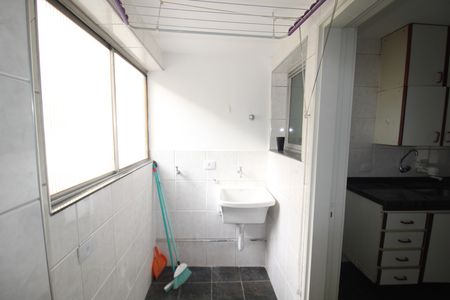 Apartamento à venda com 74m², 3 quartos e 1 vagaÁrea de Serviço
