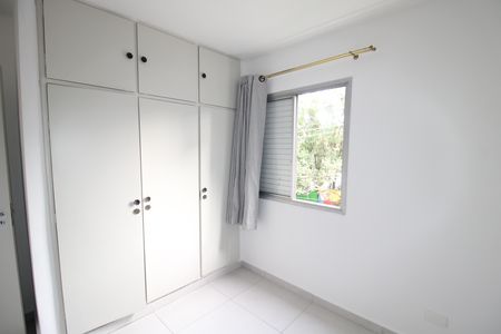 Apartamento à venda com 74m², 3 quartos e 1 vagaQuarto 2