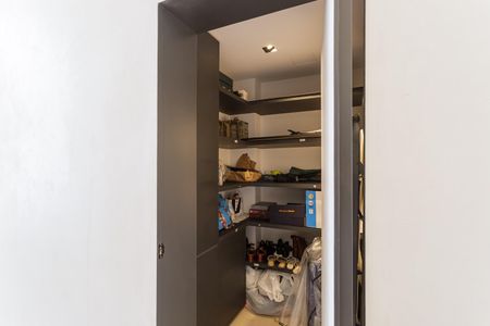 Apartamento à venda com 115m², 2 quartos e 2 vagasDespensa