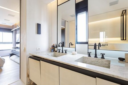 Apartamento à venda com 115m², 2 quartos e 2 vagasBanheiro da Suíte 2