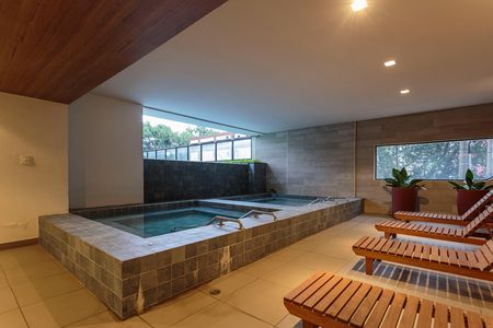 Apartamento à venda com 115m², 2 quartos e 2 vagasPiscina Coberta