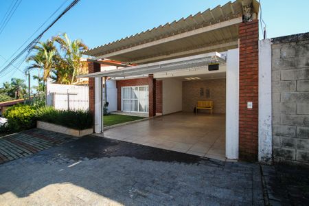 Casa de condomínio para alugar com 142m², 4 quartos e 2 vagas Casa de condomínio para alugar com 142m², 4 quartos e 2 vagasFachada Casa