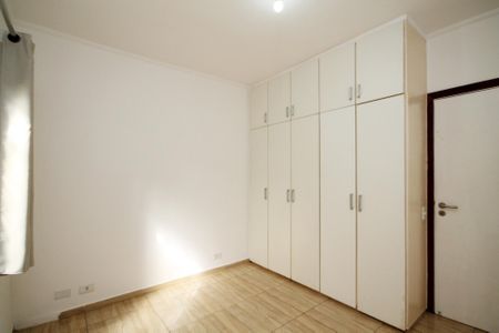 Casa de condomínio para alugar com 142m², 4 quartos e 2 vagas Casa de condomínio para alugar com 142m², 4 quartos e 2 vagasQuarto 2