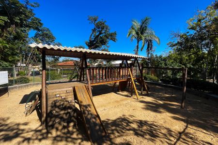 Casa de condomínio para alugar com 142m², 4 quartos e 2 vagas Casa de condomínio para alugar com 142m², 4 quartos e 2 vagasÁrea comum - Playground