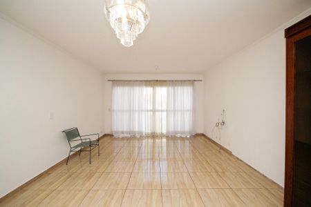 Casa de condomínio para alugar com 142m², 4 quartos e 2 vagas Casa de condomínio para alugar com 142m², 4 quartos e 2 vagasSala