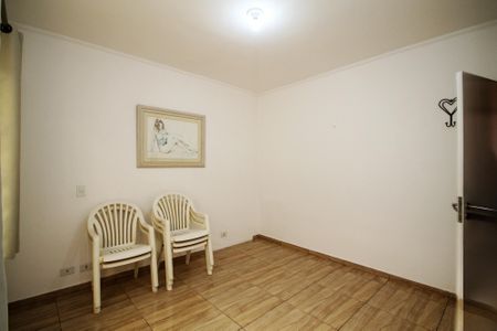 Casa de condomínio para alugar com 142m², 4 quartos e 2 vagas Casa de condomínio para alugar com 142m², 4 quartos e 2 vagasSuíte