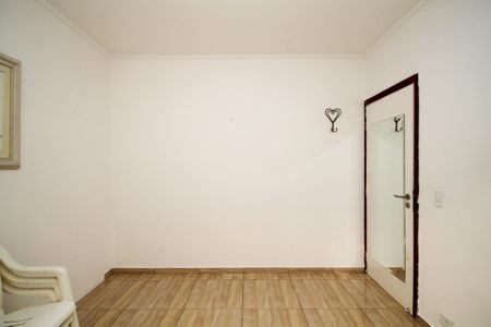 Casa de condomínio para alugar com 142m², 4 quartos e 2 vagas Casa de condomínio para alugar com 142m², 4 quartos e 2 vagasSuíte