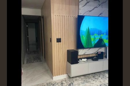 Apartamento à venda com 86m², 2 quartos e 1 vagaFoto 02
