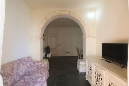 Apartamento para alugar com 310m², 3 quartos e 2 vagas Apartamento para alugar com 310m², 3 quartos e 2 vagasSala