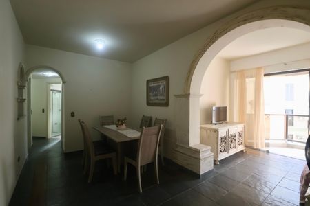 Apartamento para alugar com 310m², 3 quartos e 2 vagas Apartamento para alugar com 310m², 3 quartos e 2 vagasSala