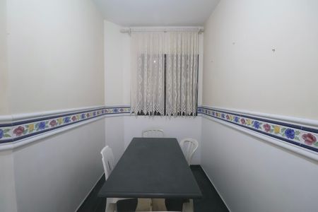 Apartamento para alugar com 310m², 3 quartos e 2 vagas Apartamento para alugar com 310m², 3 quartos e 2 vagasCozinha