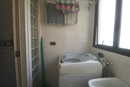 Apartamento para alugar com 310m², 3 quartos e 2 vagas Apartamento para alugar com 310m², 3 quartos e 2 vagasÁrea de Serviço