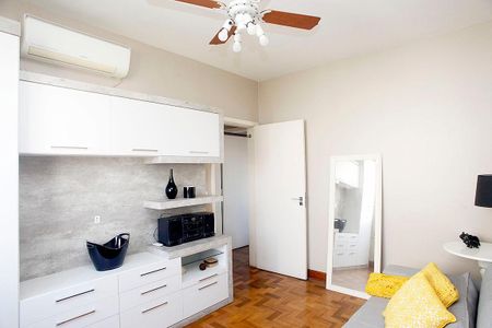 Apartamento à venda com 100m², 3 quartos e 1 vagaQuarto 2