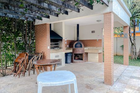 Apartamento à venda com 126m², 3 quartos e 2 vagasChurrasqueira