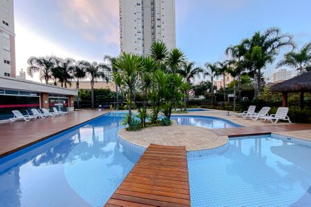 Apartamento à venda com 126m², 3 quartos e 2 vagasPiscina