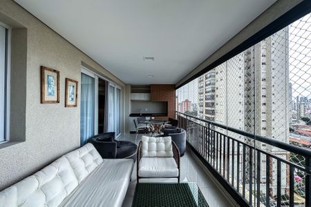 Apartamento à venda com 126m², 3 quartos e 2 vagasVaranda gourmet