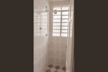 Casa para alugar com 18m², 3 quartos e 11 vagasBanheiro
