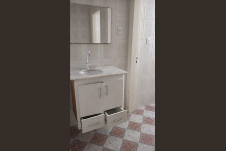 Casa para alugar com 18m², 3 quartos e 11 vagasBanheiro