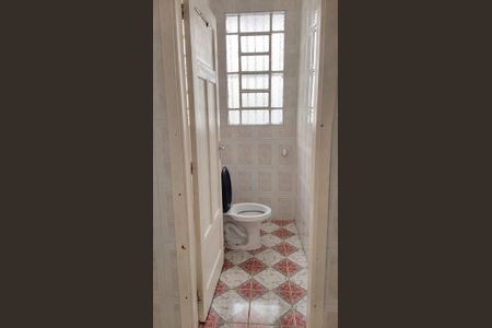 Casa para alugar com 18m², 3 quartos e 11 vagasBanheiro
