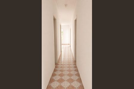 Casa para alugar com 18m², 3 quartos e 11 vagasCorredor