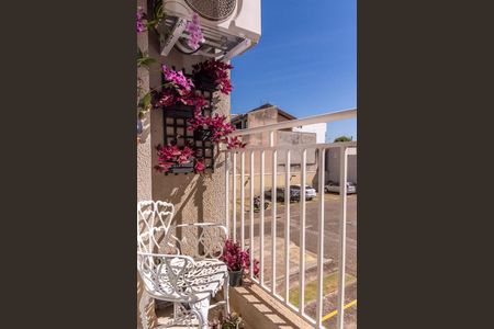 Apartamento para alugar com 65m², 2 quartos e 1 vaga Apartamento para alugar com 65m², 2 quartos e 1 vagaSacada Sala