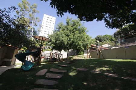 Apartamento à venda com 240m², 4 quartos e 2 vagasÁrea Comum - Playground
