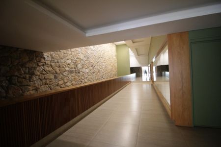 Apartamento à venda com 240m², 4 quartos e 2 vagasÁrea Comum  - Hall de Entrada do Prédio 