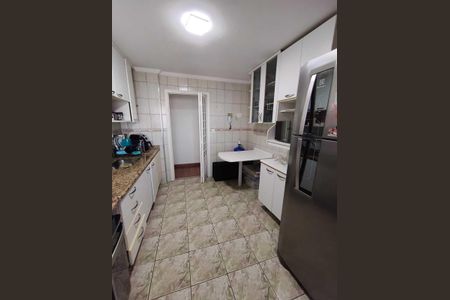 Apartamento para alugar com 72m², 2 quartos e 1 vaga Apartamento para alugar com 72m², 2 quartos e 1 vagaCozinha