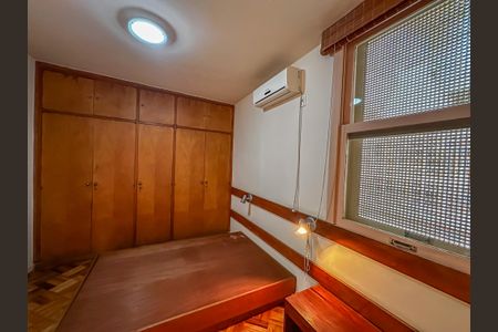 Casa de condomínio à venda com 112m², 3 quartos e 1 vaga