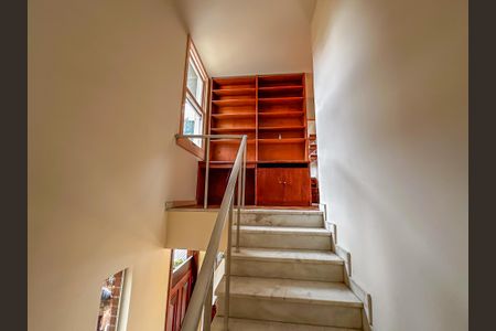 Casa de condomínio à venda com 112m², 3 quartos e 1 vaga