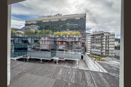 Casa de condomínio à venda com 112m², 3 quartos e 1 vaga