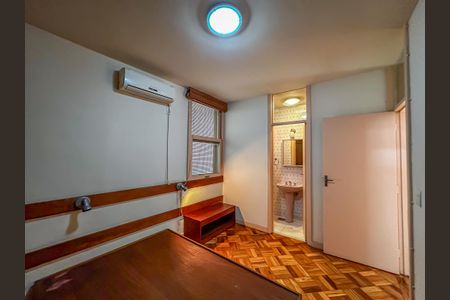Casa de condomínio à venda com 112m², 3 quartos e 1 vaga